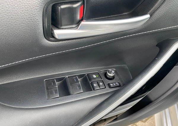 Toyota Corolla cena 113900 przebieg: 49605, rok produkcji 2021 z Lewin Brzeski małe 254